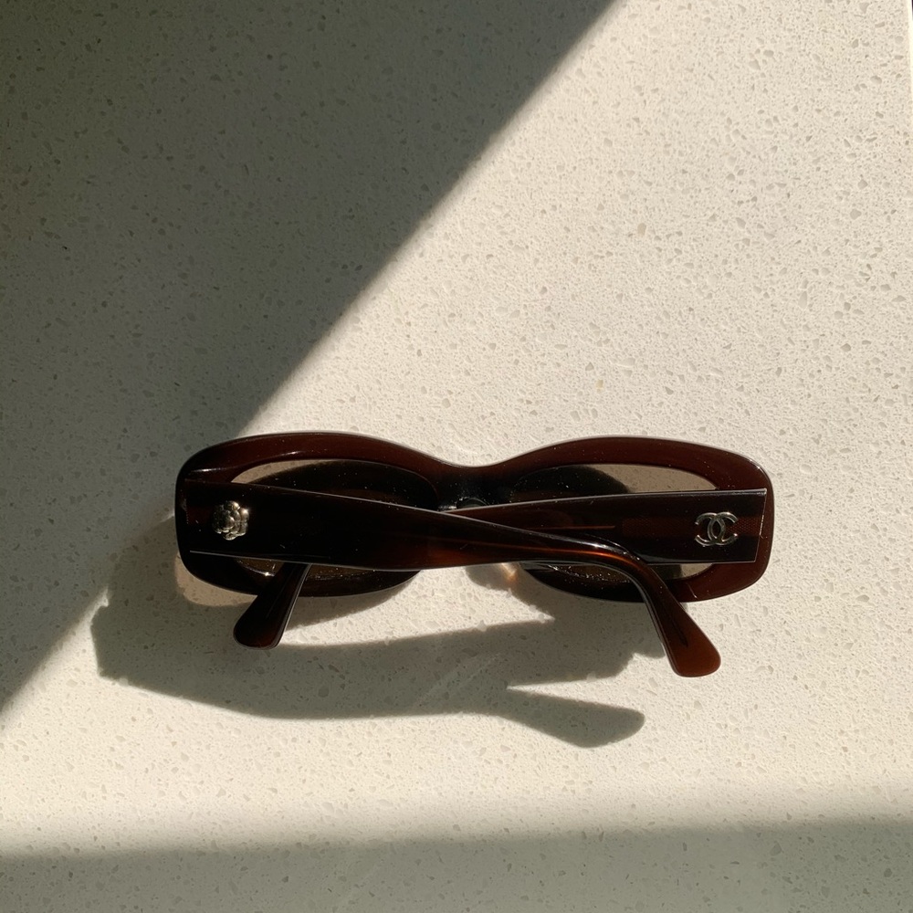 🚫SOLD ON DEPOP 🚫Vintage Chanel Logo Sunglasses